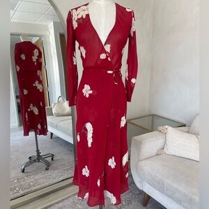 REFORMATION RED FLORAL WRAP DRESS | Size XS